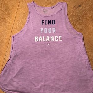Old navy workout tank top